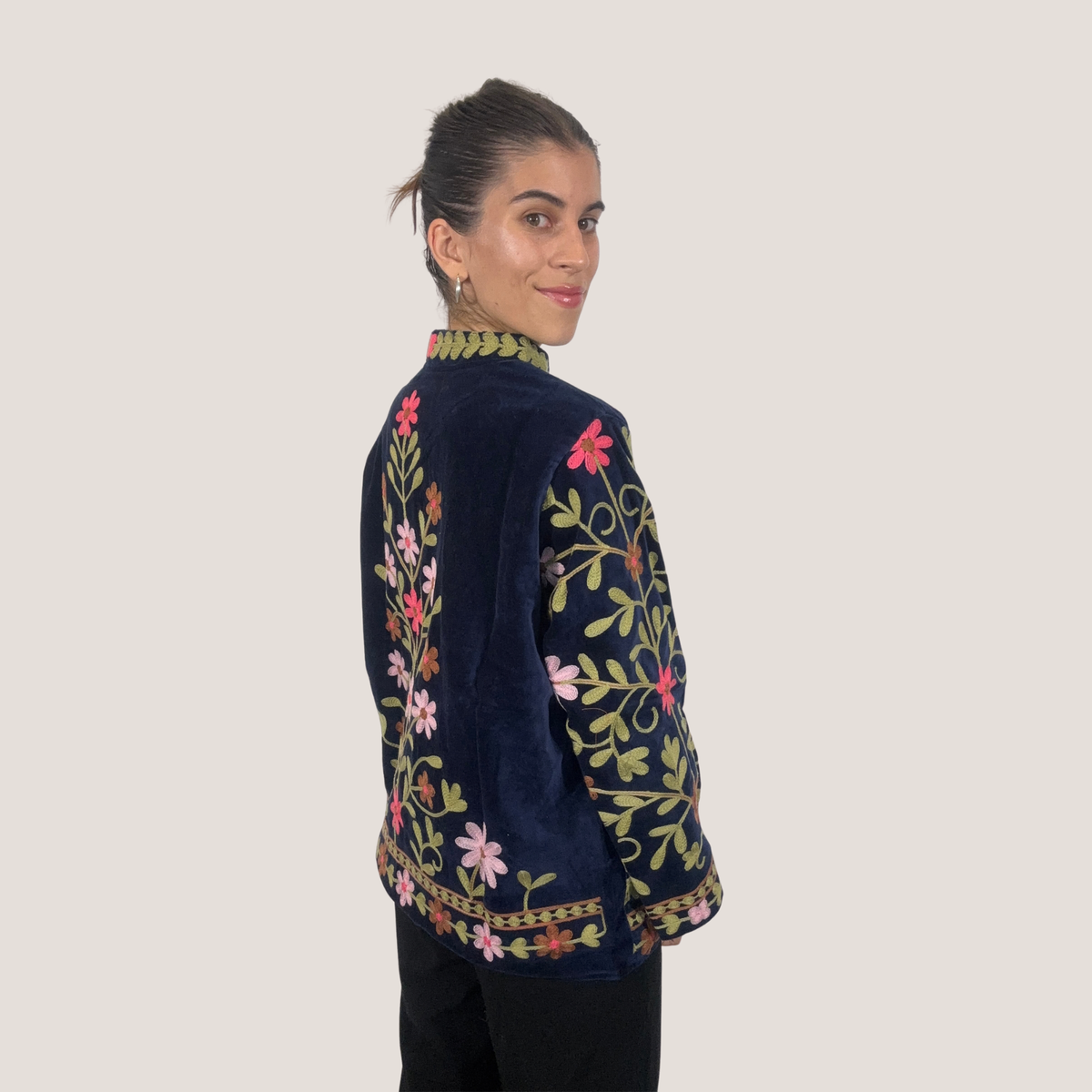 Chaqueta Suzani de Terciopelo - Nasha